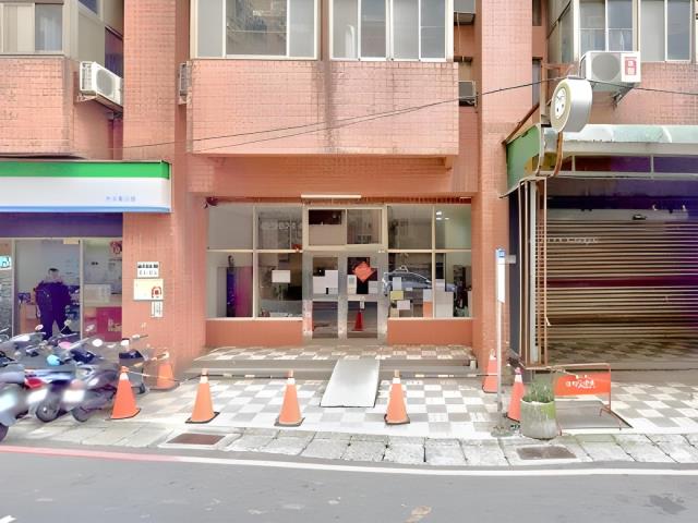 新北淡水大樓法拍-5