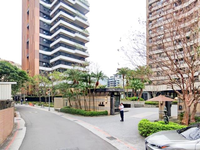 台北拍賣大樓-11