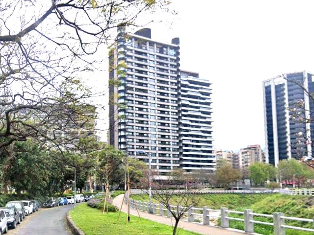 台北拍賣大樓-13