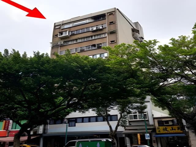 台北大同區法拍大樓-2