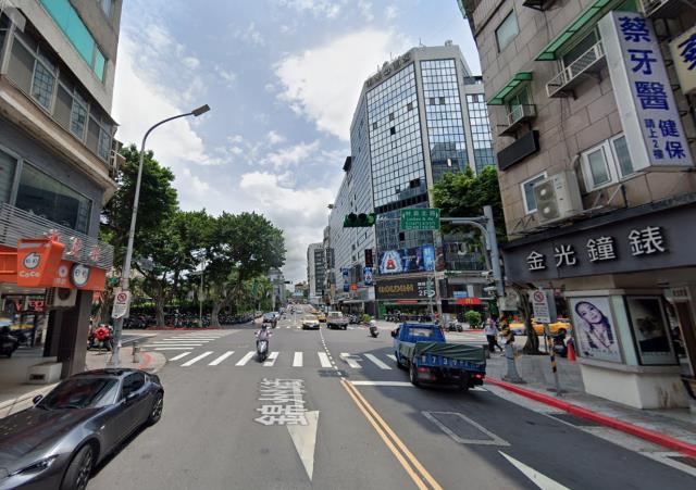 台北中山區華廈_商辦_B1三角窗整層法拍-7