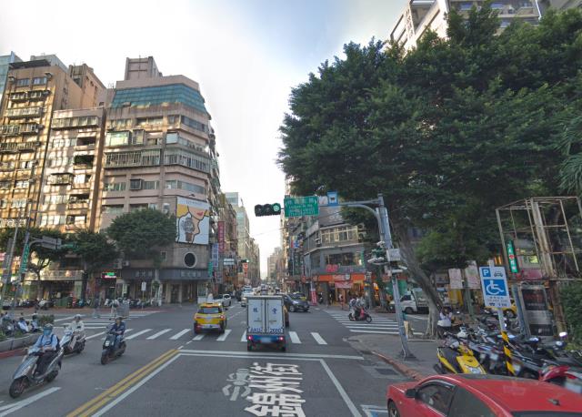 台北中山區華廈_商辦_B1三角窗整層法拍-8