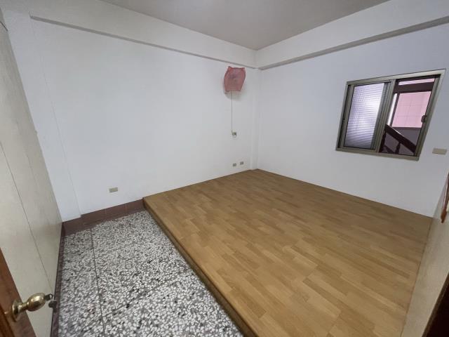 南投南投市透天_店面-10