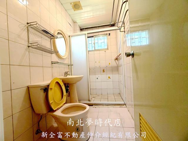 台南中西區透天-14