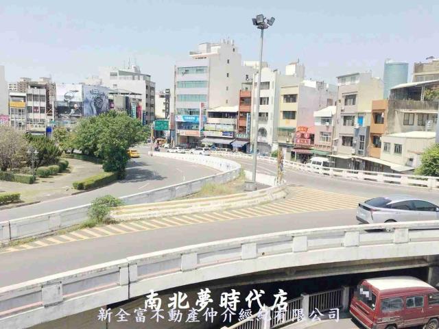 東區透天-9