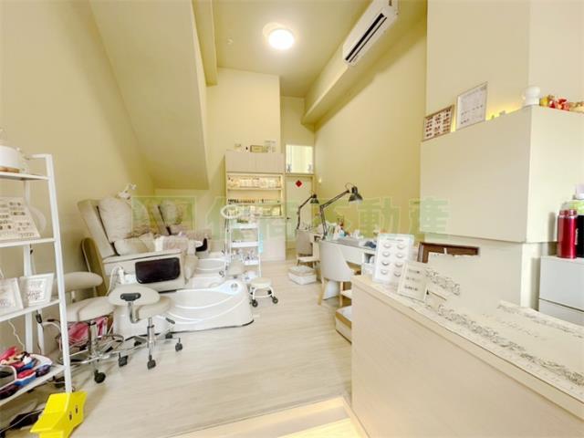 楠梓華廈_店面-3