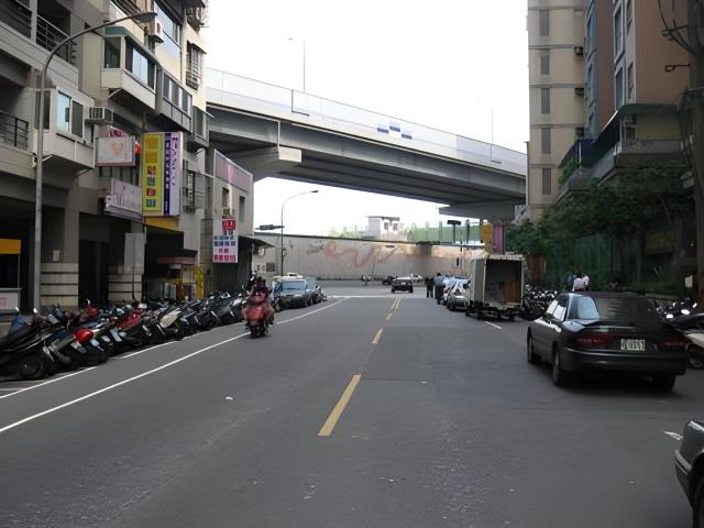 三重法拍大樓-3