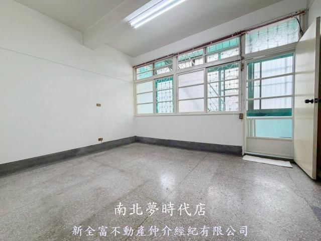 台南透天-4