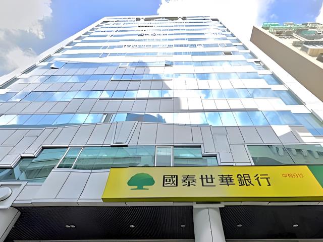 新北中和法拍大樓_華廈_兩戶打通合拍-2