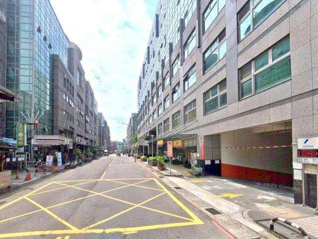 新北中和華廈法拍-13