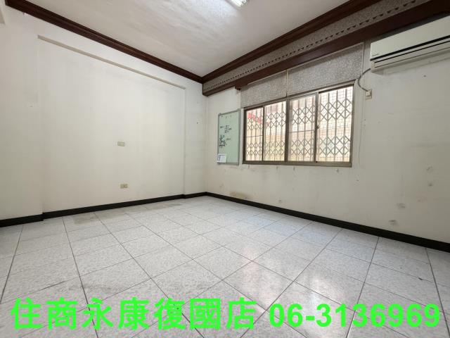 台南中西區透天-11