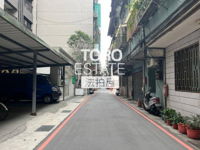 三重法拍大樓-7