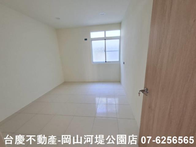 高雄公寓-12