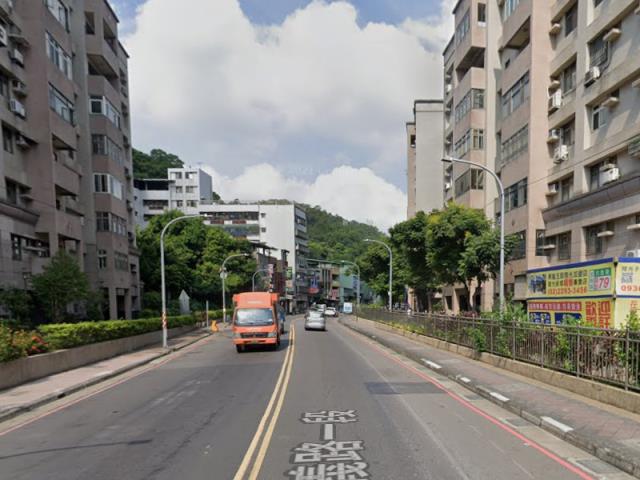 新北五股大樓拍賣-7