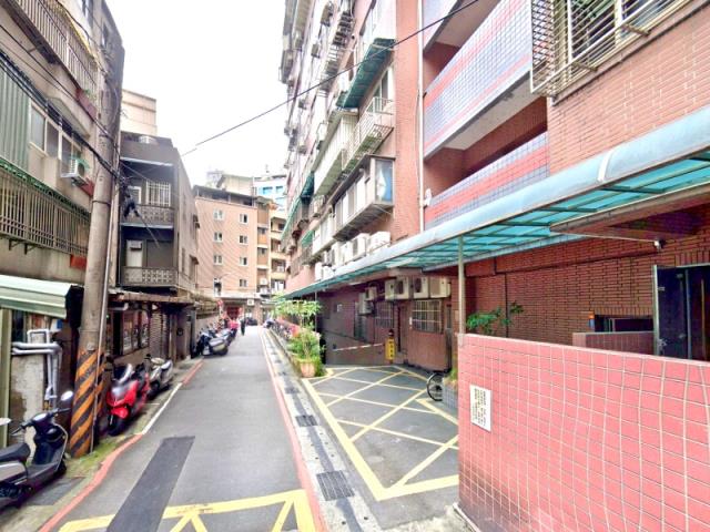 新北永和法拍大樓-3