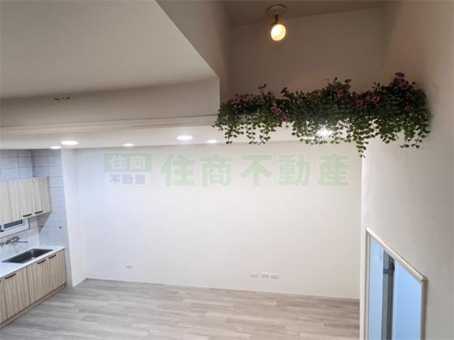 高雄華廈-8