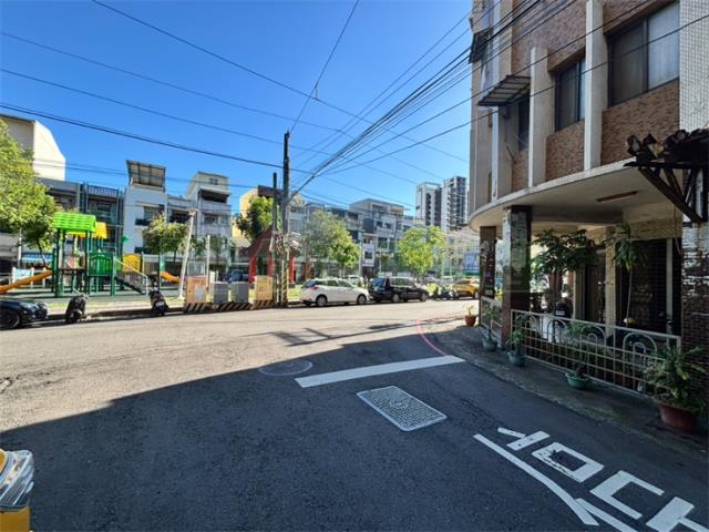 高雄鳳山公寓-12