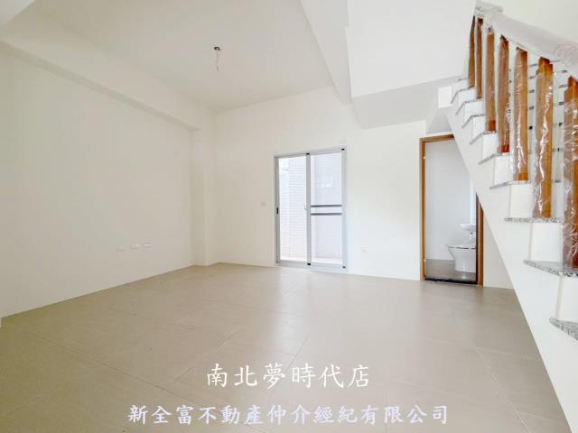 台南南區透天-1