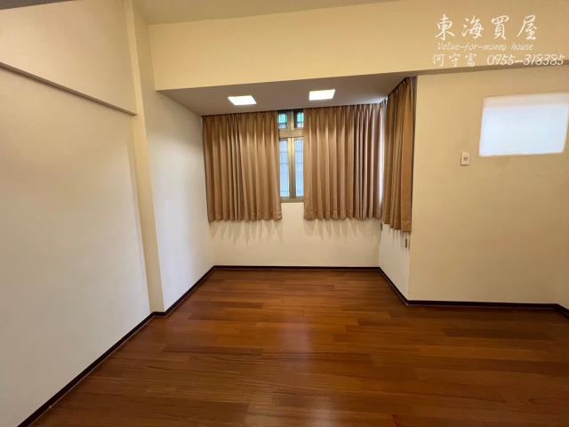 台中龍井透天-11