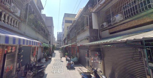 高雄楠梓法拍透天-3