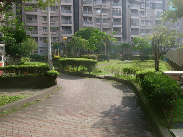 龜山法拍華廈-3