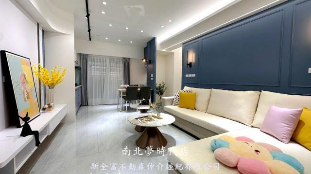 東區華廈