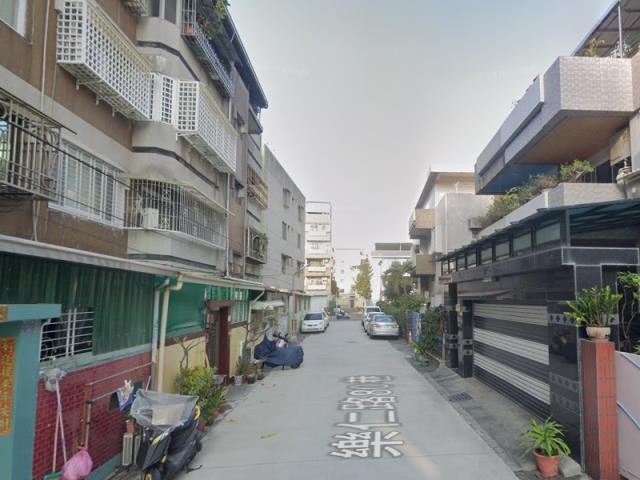 高雄苓雅法拍公寓-2