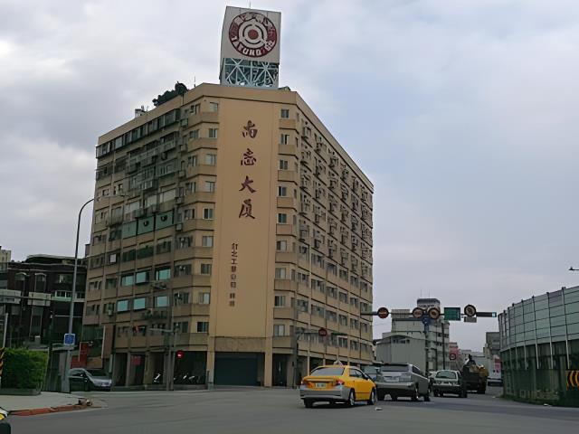 台北法拍大樓-1