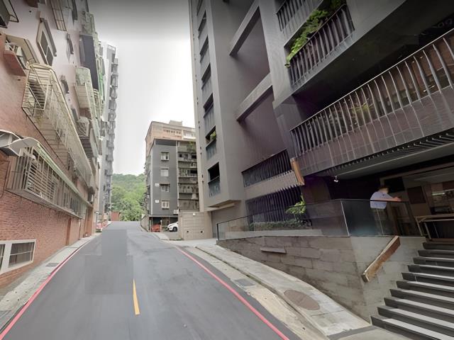 新北新店法拍華廈-2