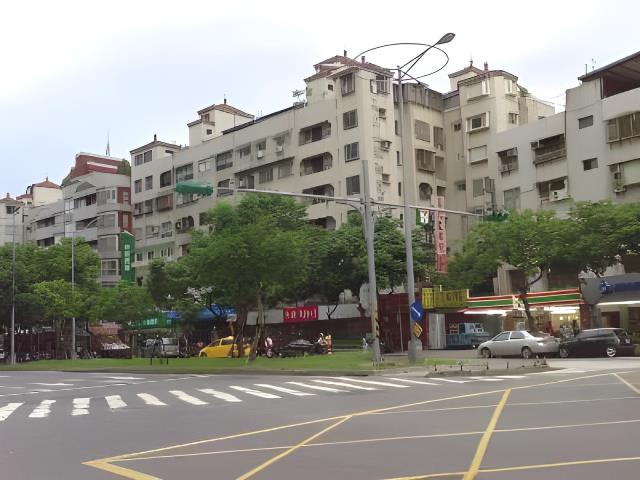 台北士林拍賣大樓-2