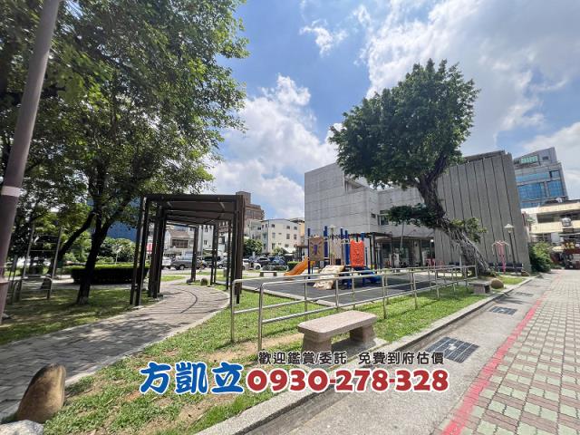 台南中西區透天-11