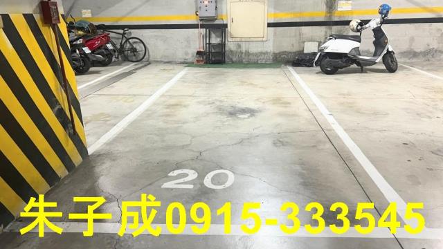 高雄三民區大樓-1