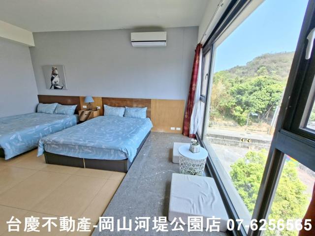 高雄左營透天-11