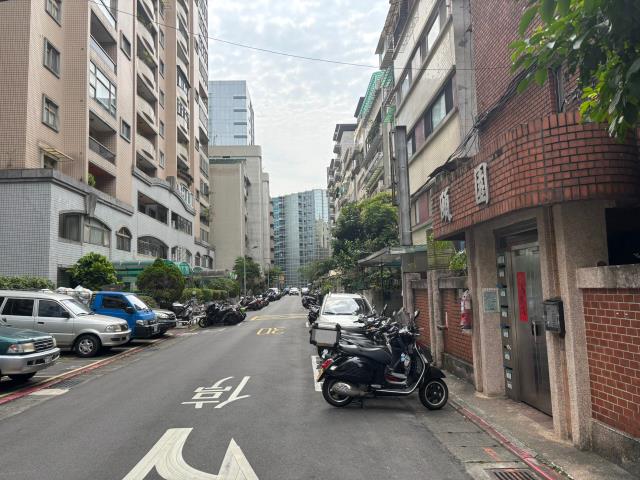 台北松山法拍華廈_一樓-4