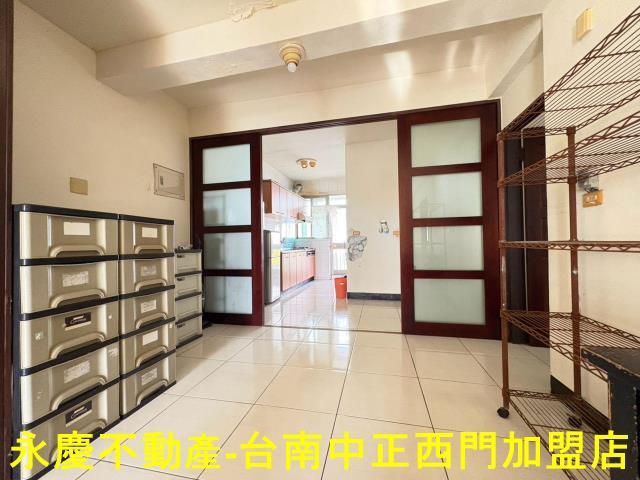 台南南區公寓-10