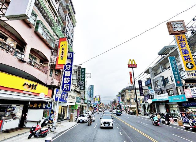 嘉義市吳鳳南路好旺角