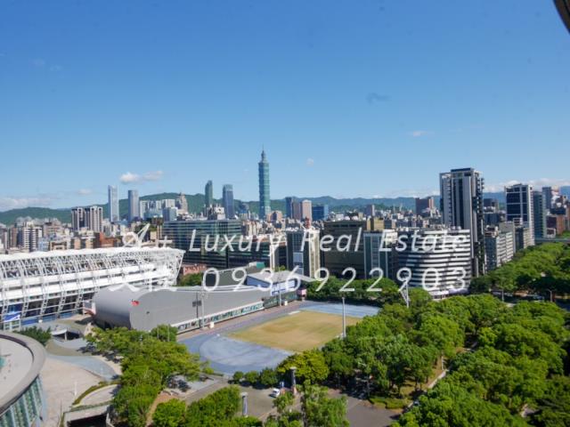 華固名鑄