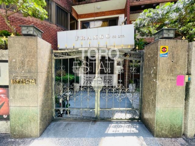 台北松山華廈法拍-1