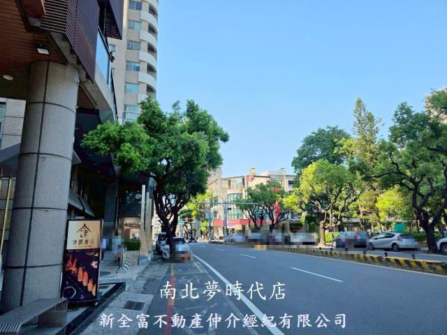 東區透天-7