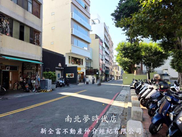 台南店面-6