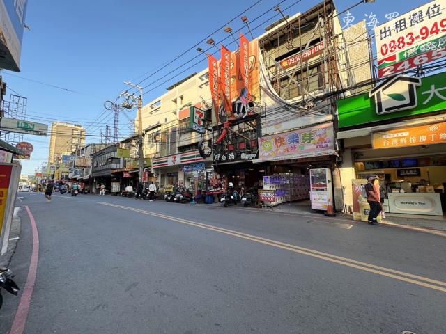 台中龍井店面-5