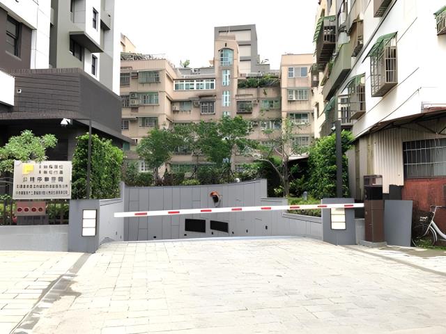 內湖法拍大樓-5