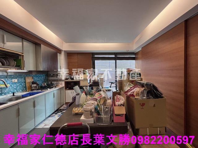 台南東區透天-12