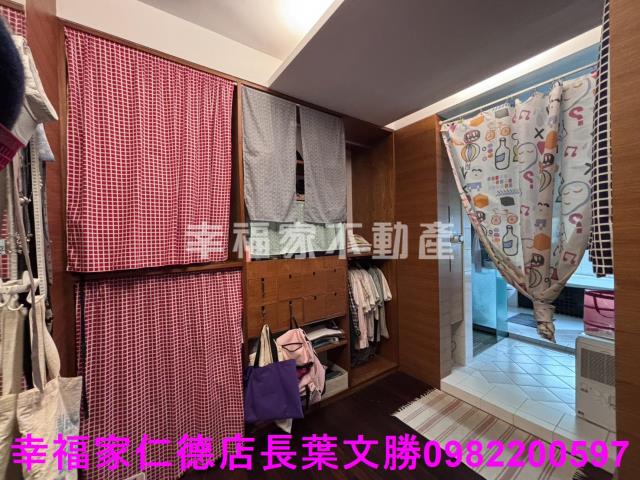 台南東區透天-1