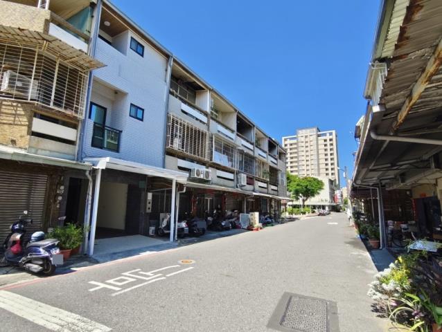 富農街一段東區夢時代
