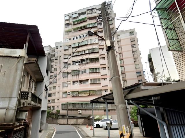 新北三芝法拍大樓-3