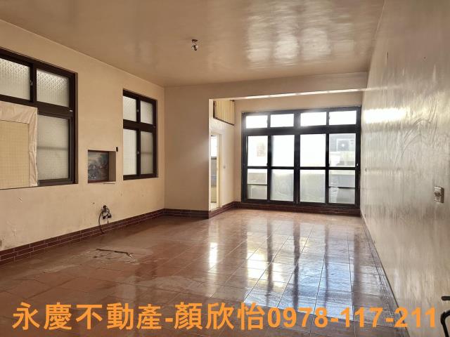 東區透天_店面-1