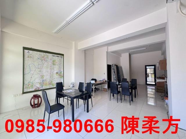 新港別墅_店面-12