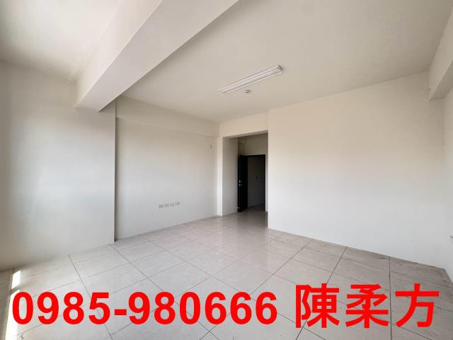 新港別墅_店面-6