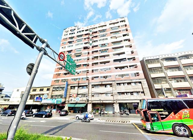 斗六市大學路凱悅名宮
